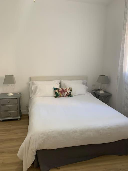 Luxury Apart, Malaga Centro Buitenkant foto